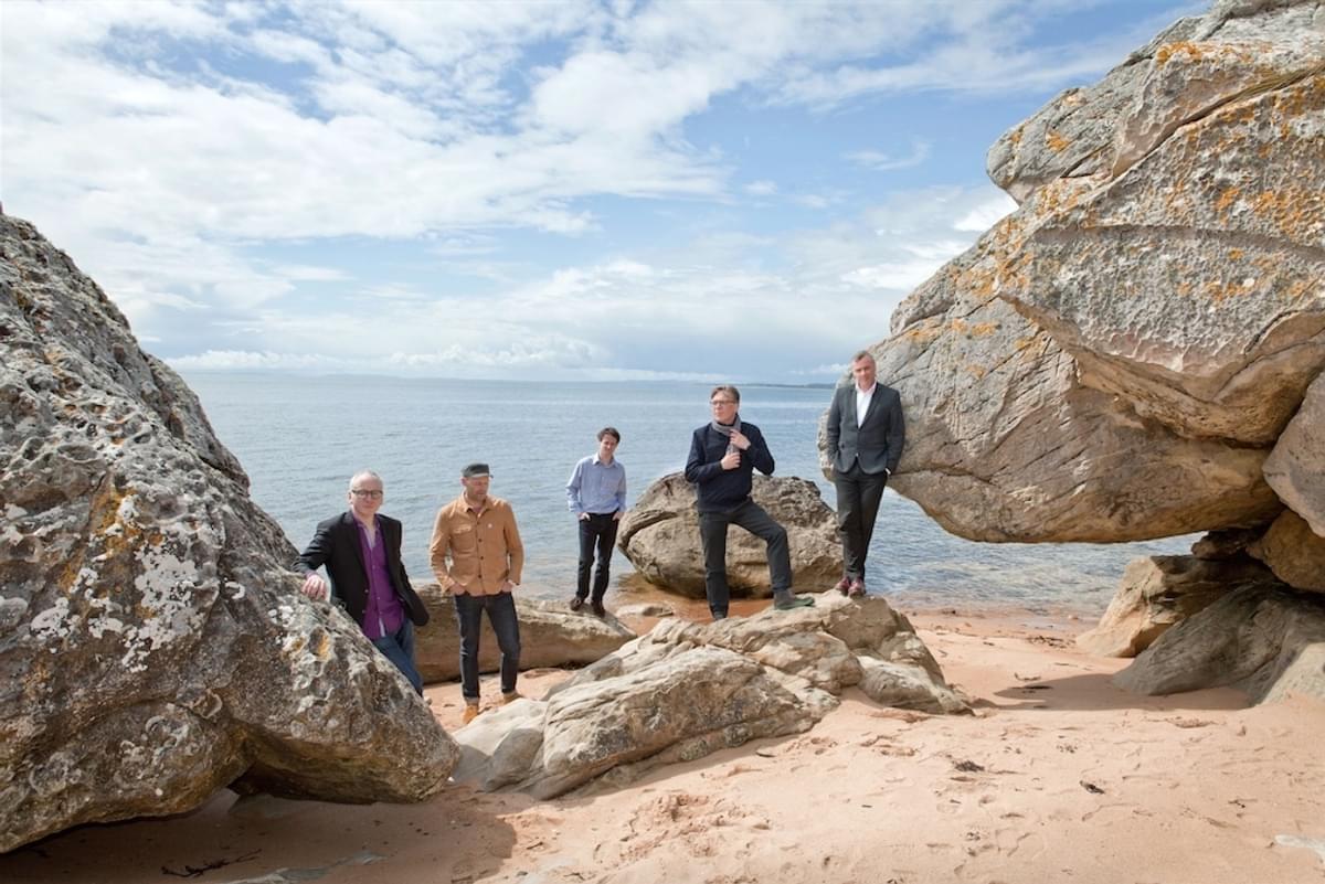 Teenage Fanclub Press Main credit Donald Milne med