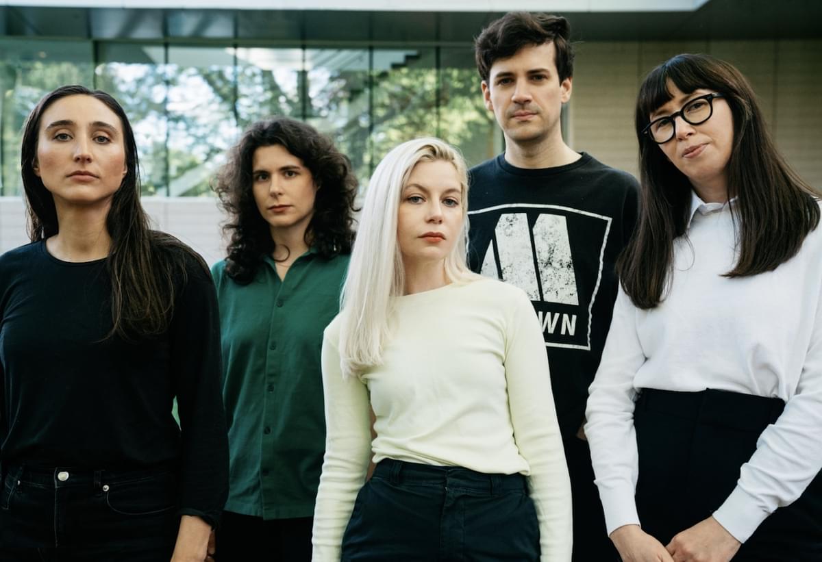 Alvvays easy on your own press shot 2022 credit Eleanor Petry
