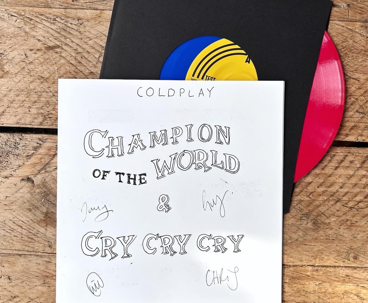 Coldplay tiny changes Full Size Render 5