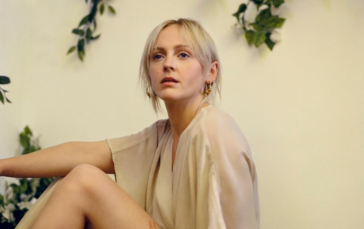 Laura marling nov16 crop