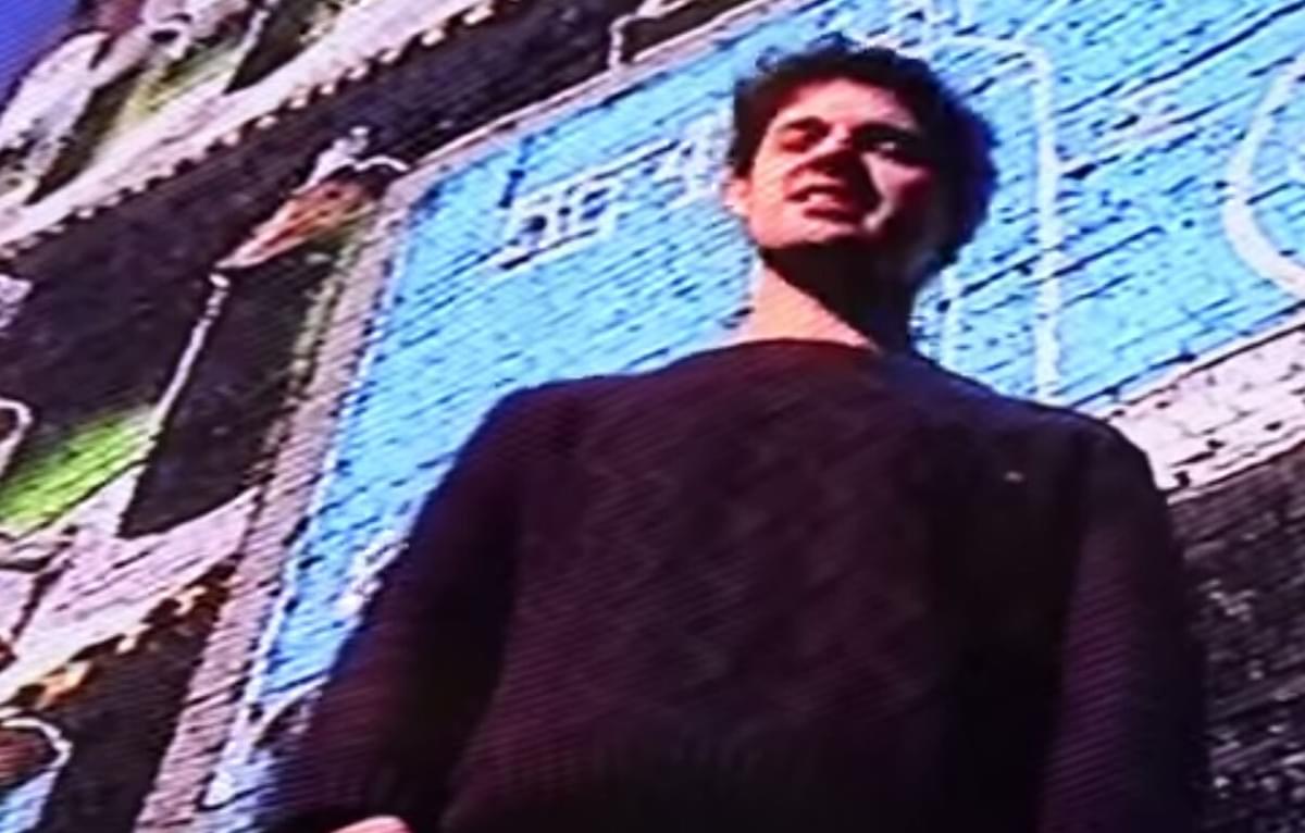 Lois video still
