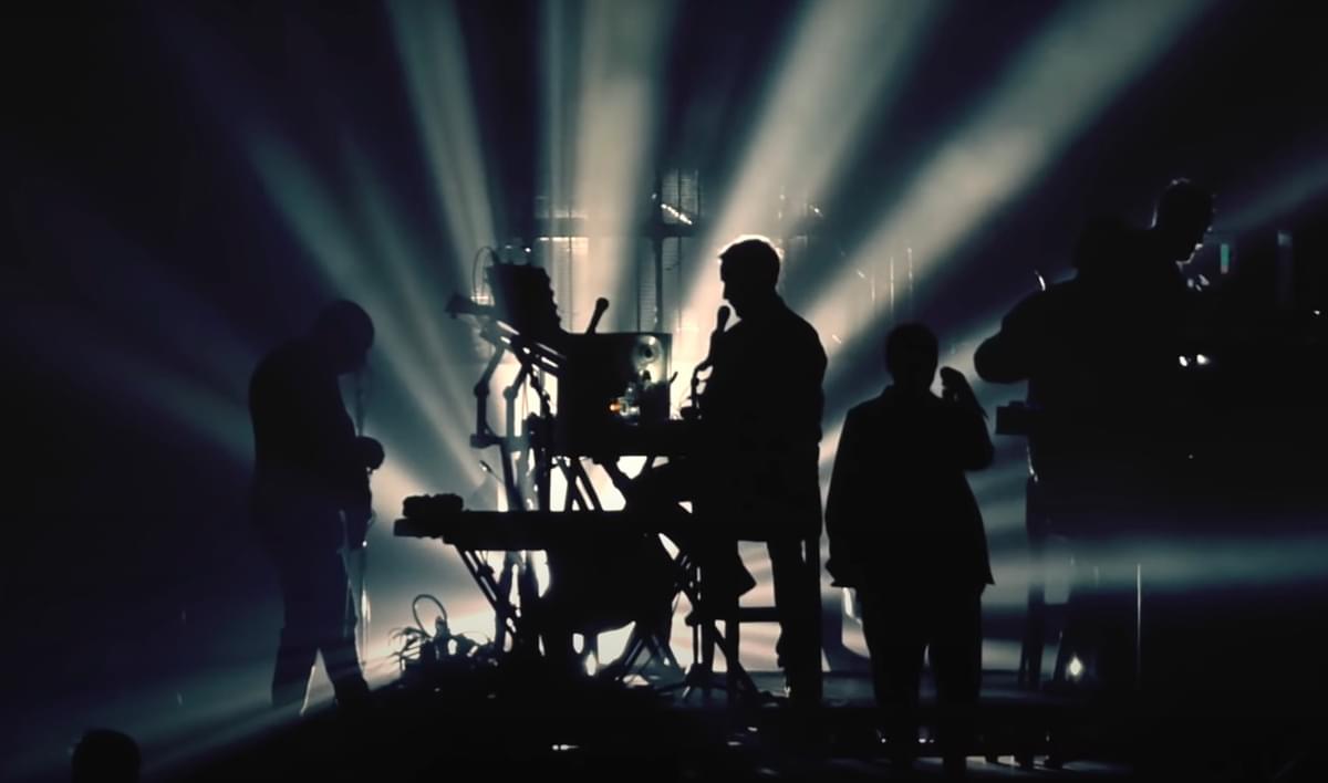 Massive attack Arkea Arena Floirac Bordeaux 2019 youtube