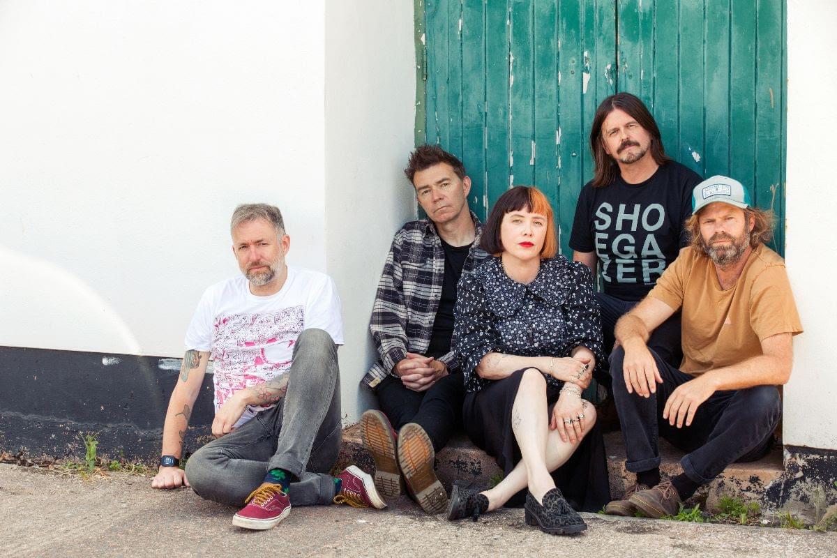 Slowdive present their new song “skin in the game” Static Primary