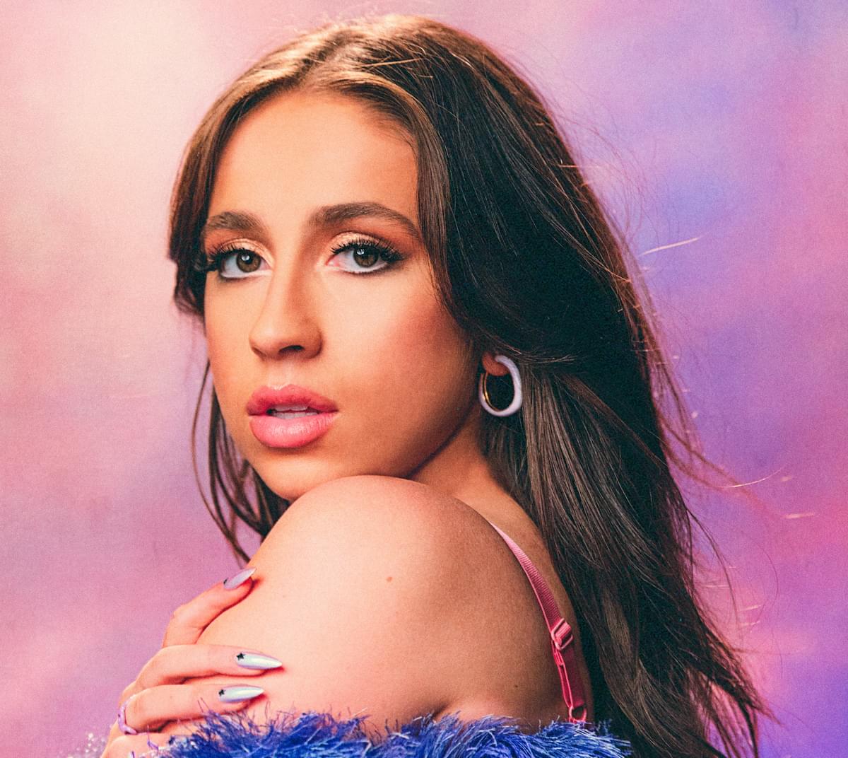 Tate McRae announces debut album i used to think i could fly The Line