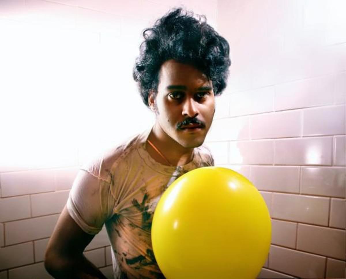 Twin shadow