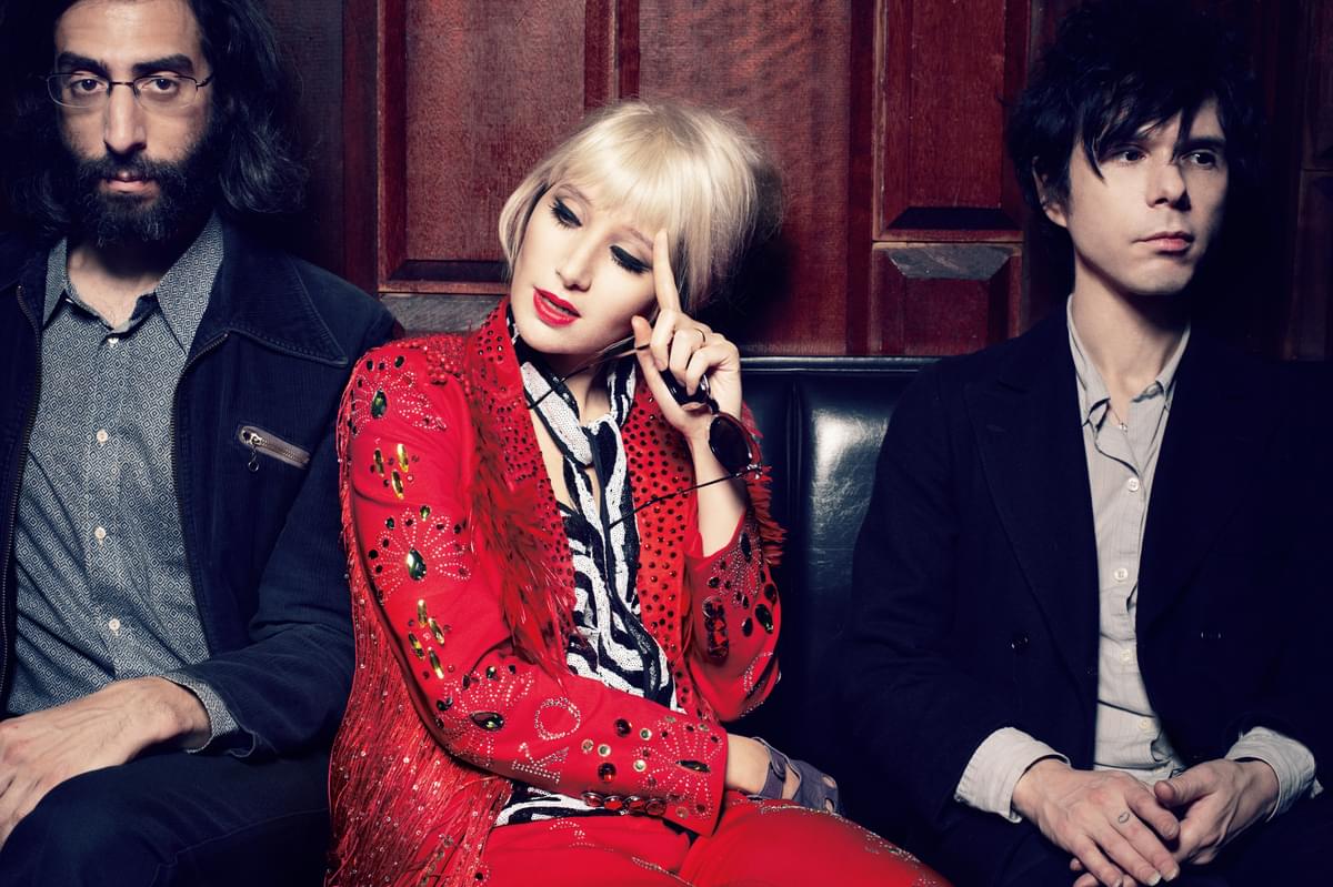 Yeah yeah yeahs mosquito press