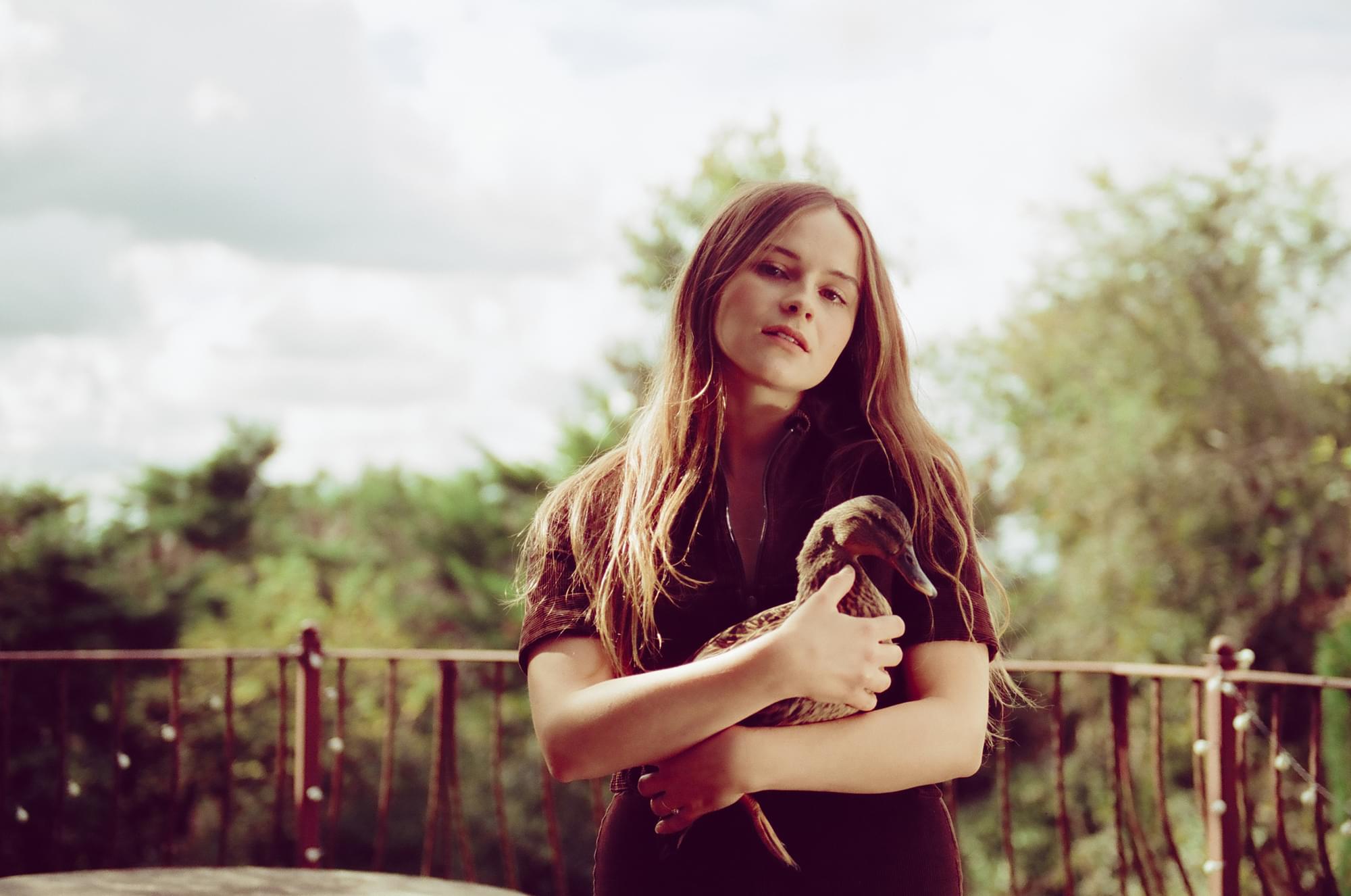 Gabrielle Aplin Oct 2022 Guy Gooch2