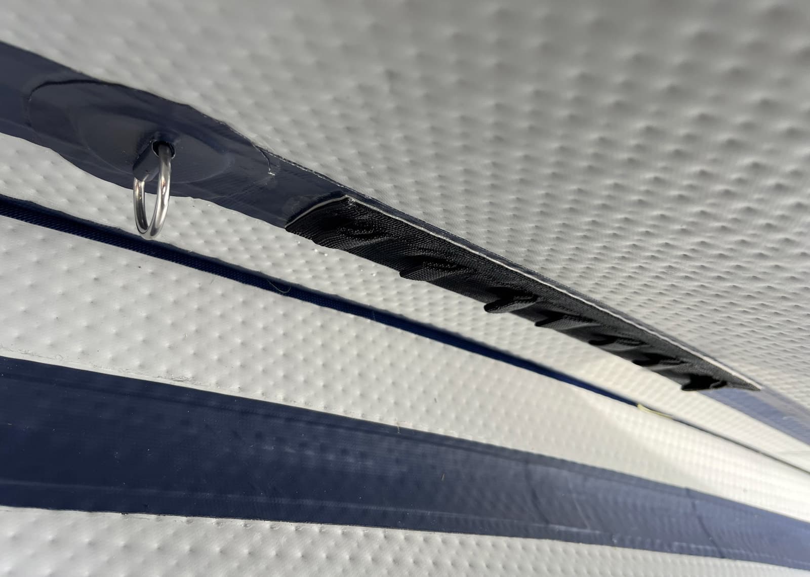 Razor Edge Pro 2 Construction