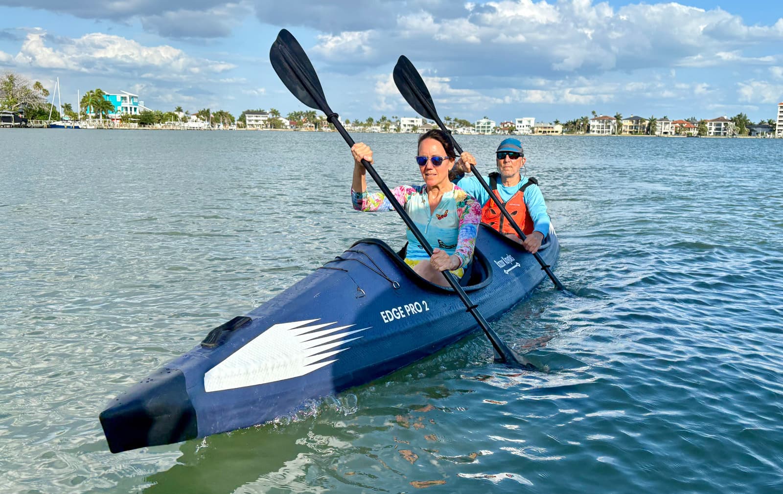 Razor Edge Pro 2 - Paddling 1