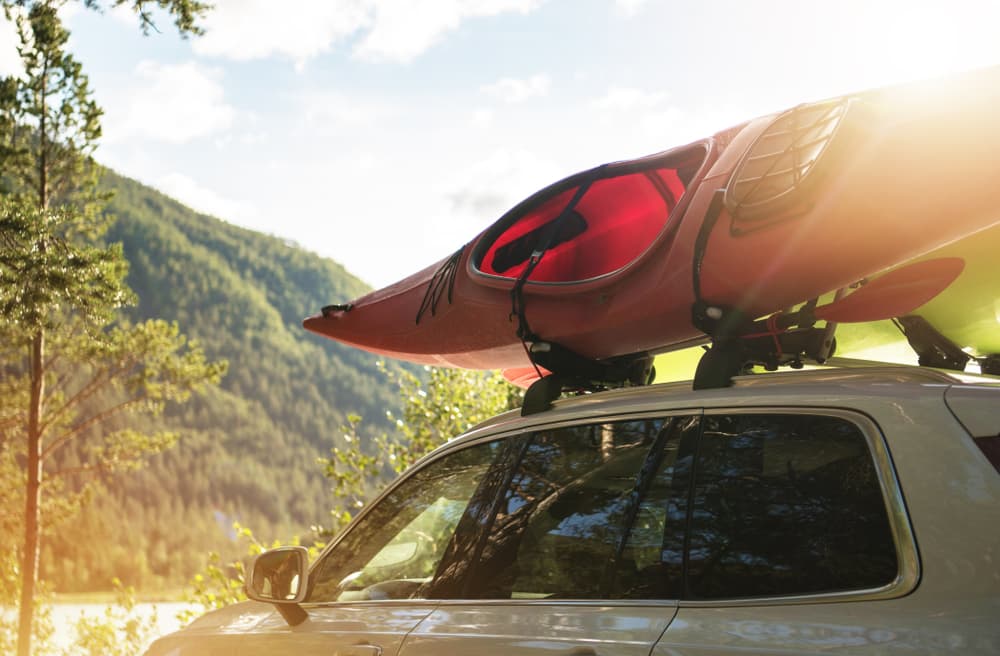 How to Carry Kayak by Yourself: Expert Tips