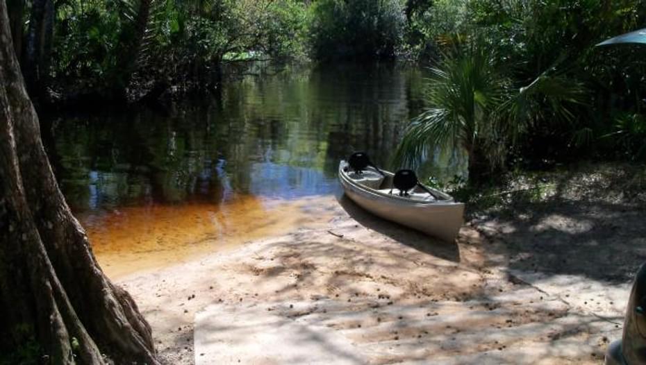 Log Boat Ramp Log Landing,boat ramp - | Paddling.com
