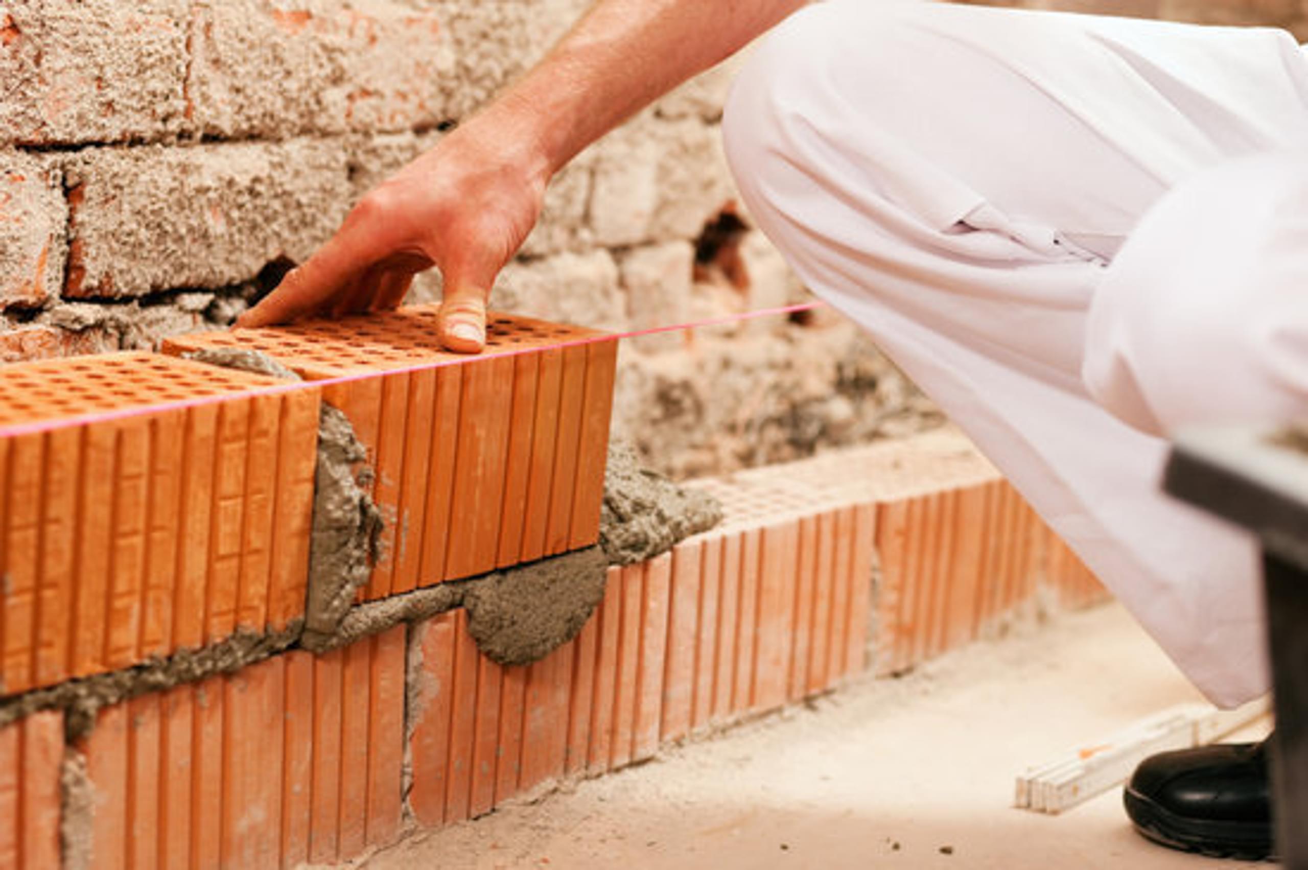 Come stuccare un contro soffitto in cartongesso