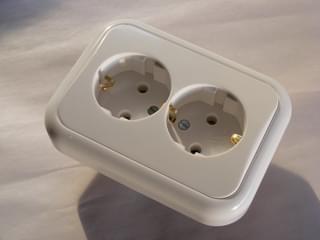 Come smontare una presa elettrica da soli