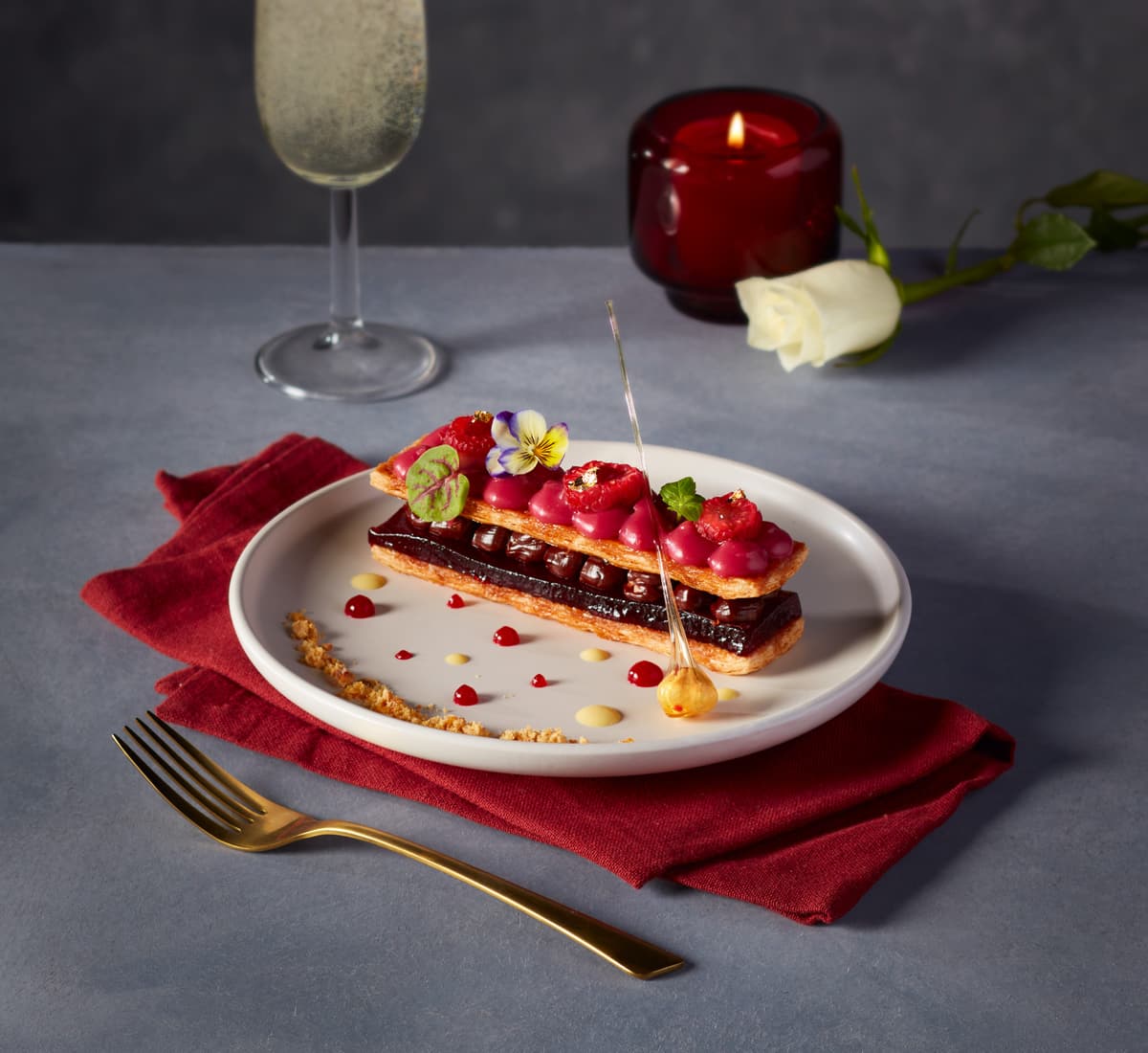 Mille-feuille praliné et framboise