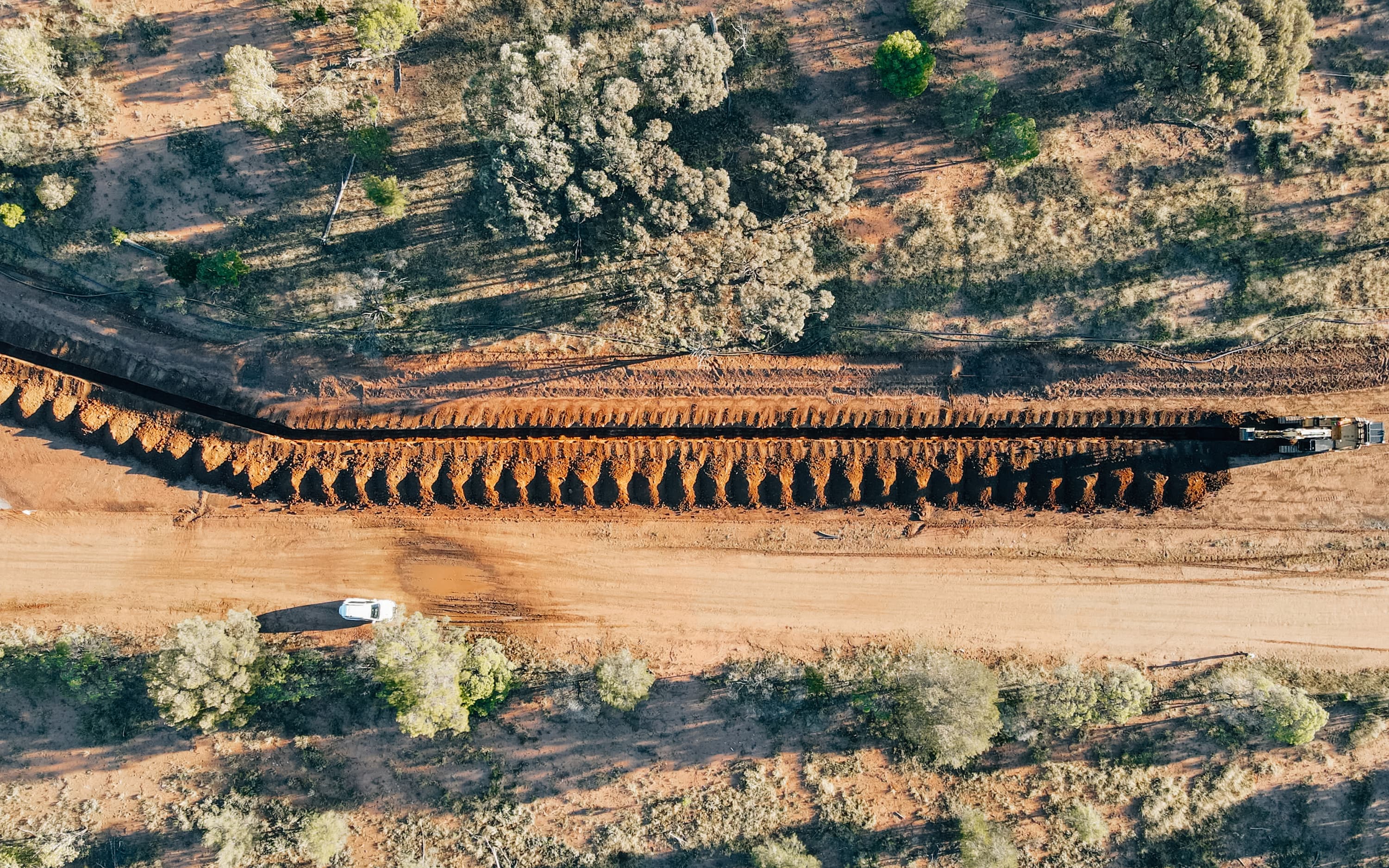 Bench trench aerial