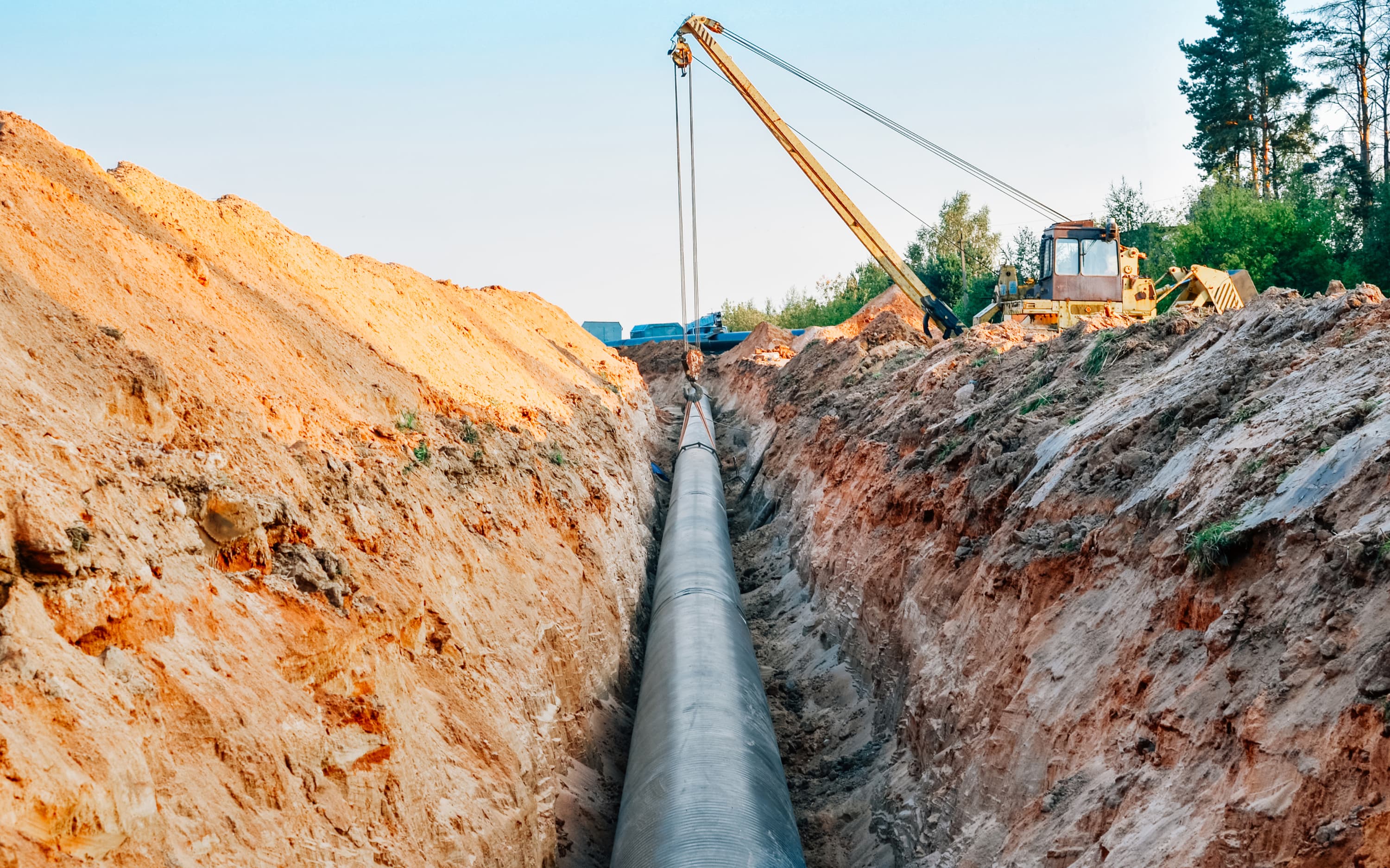 Laying pipe