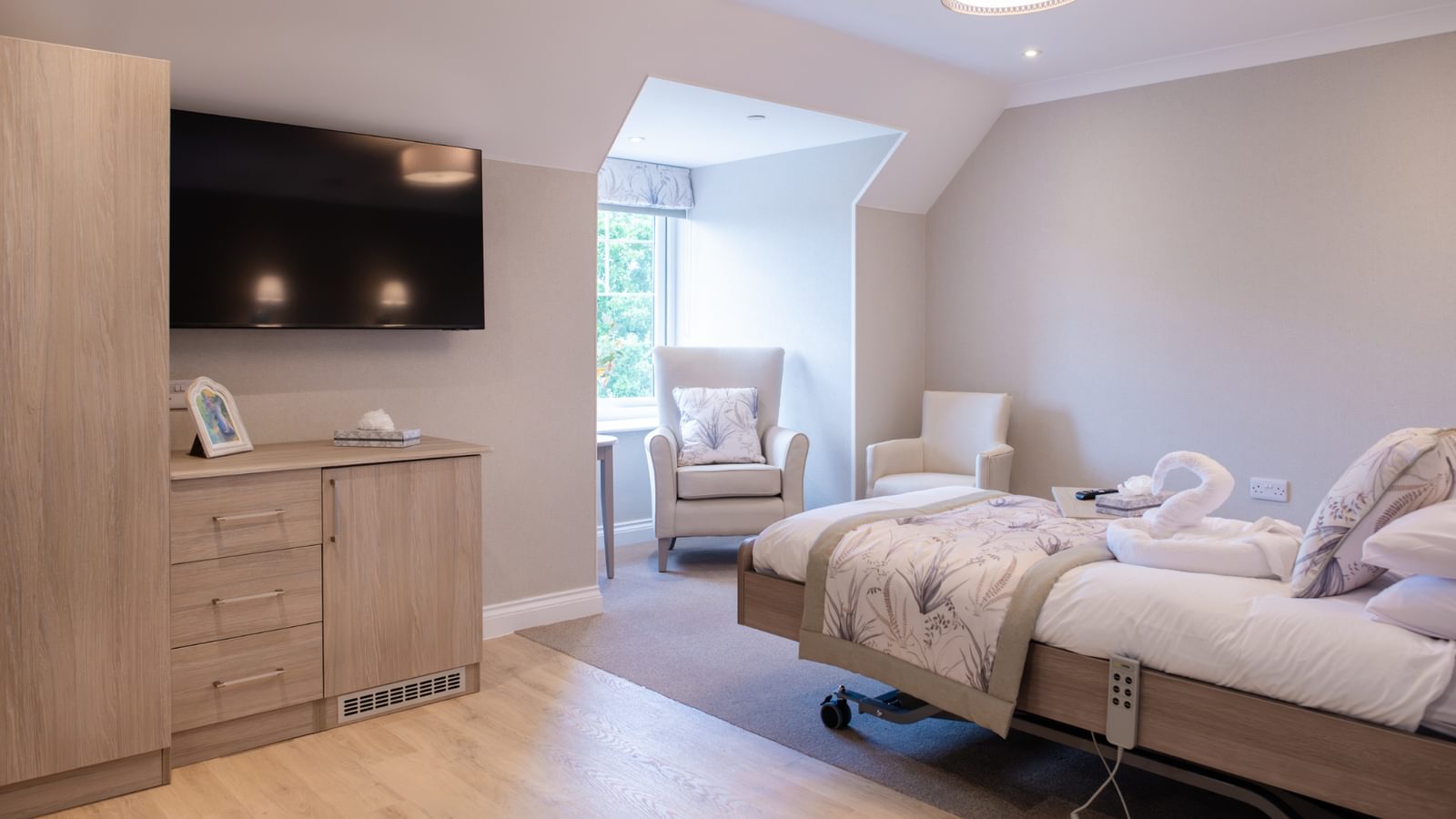 Broadbridge Park Care Home in Horsham, West Sussex new penthouse suite - Resident bedroom