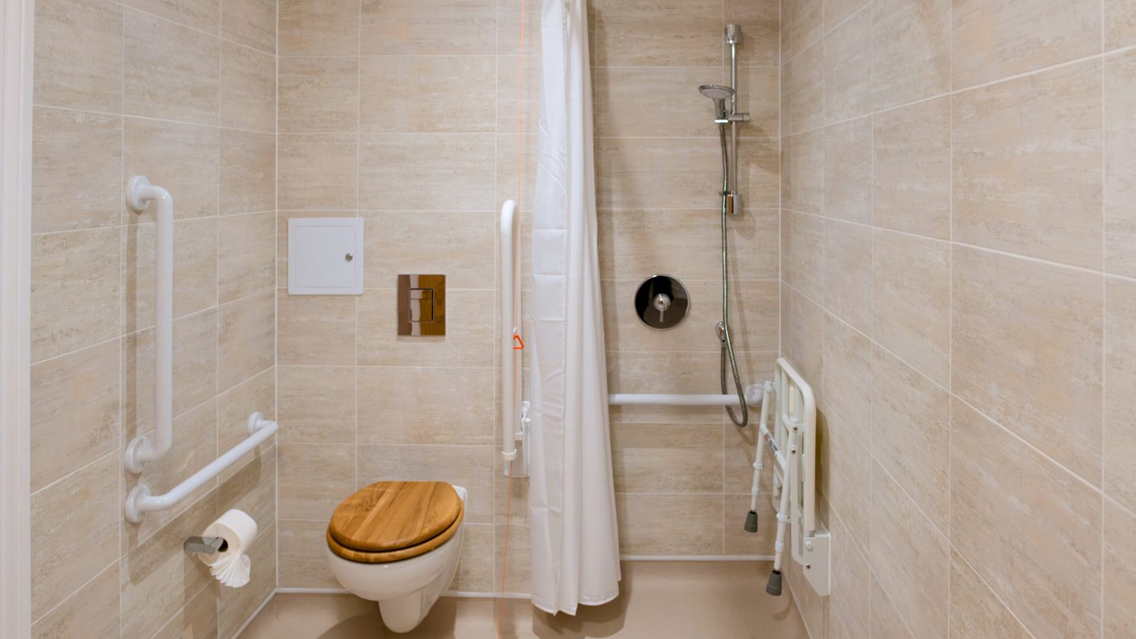 Broadbridge Park Care Home in Horsham, West Sussex new penthouse suite - Resident ensuite