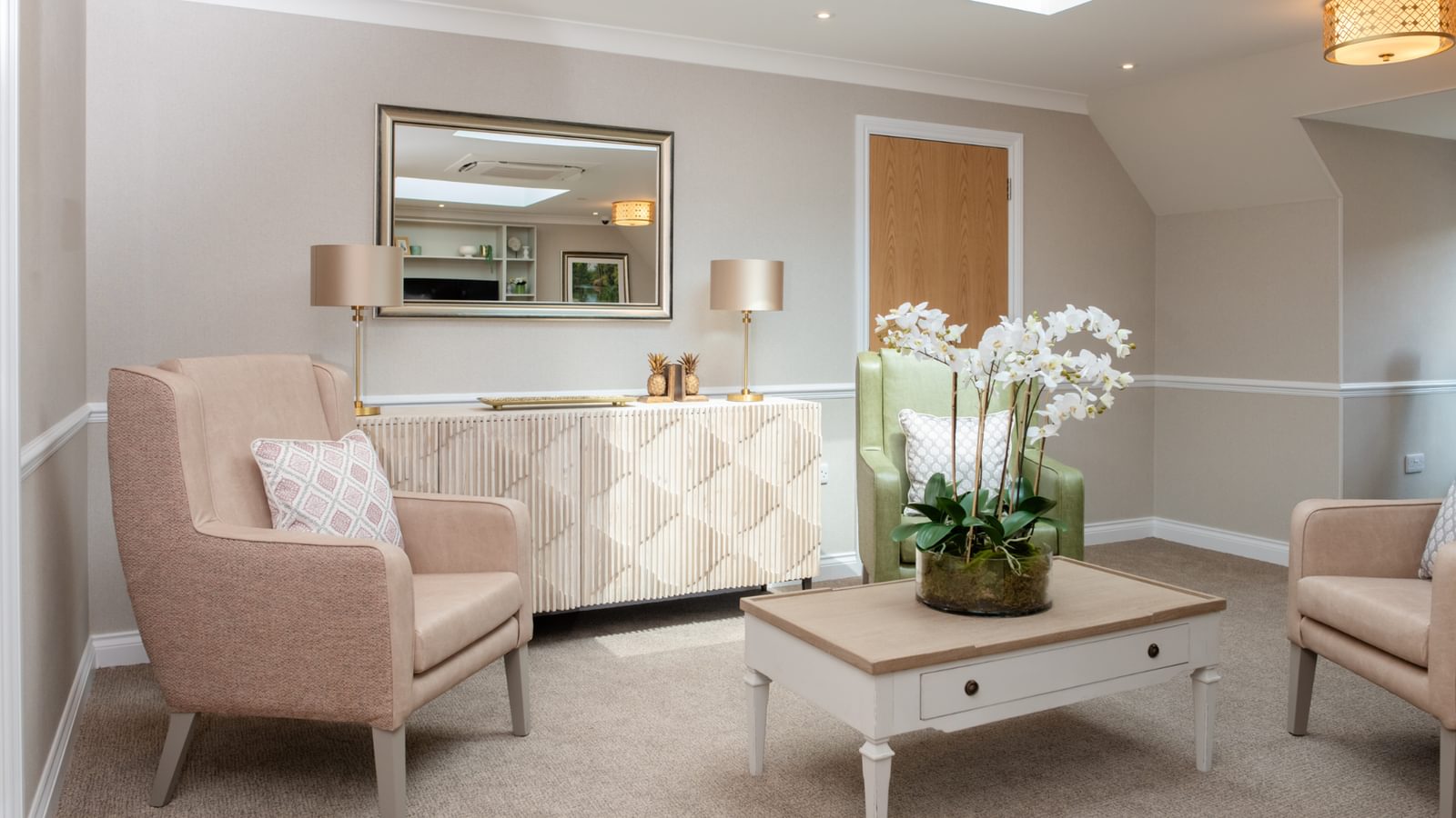 Broadbridge Park Care Home in Horsham, West Sussex new penthouse suite - Resident lounge