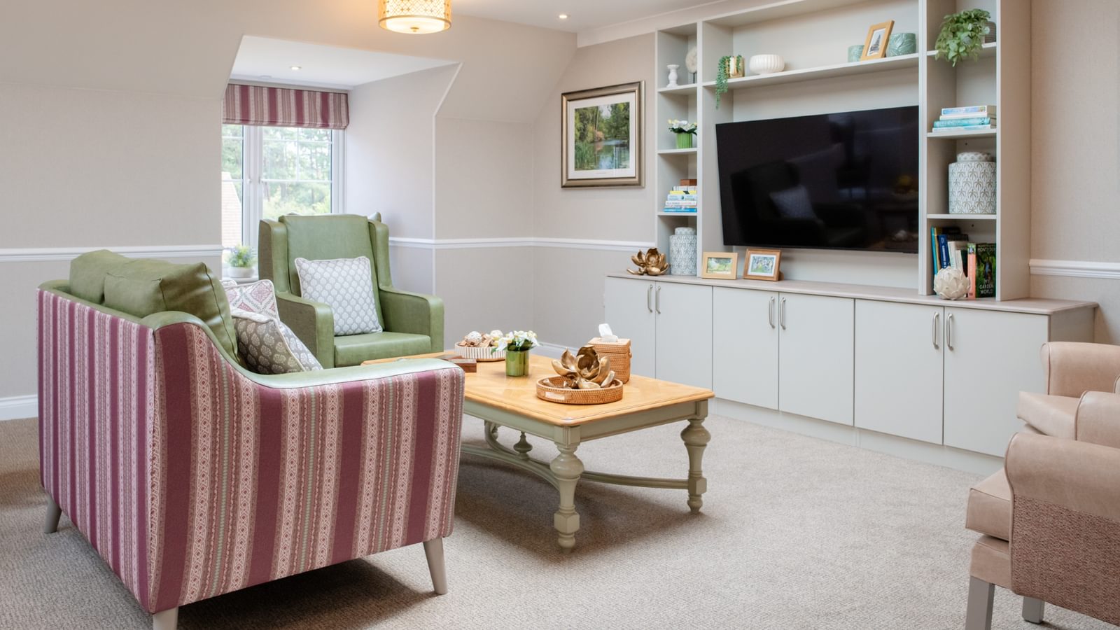 Broadbridge Park Care Home in Horsham, West Sussex new penthouse suite - Resident lounge