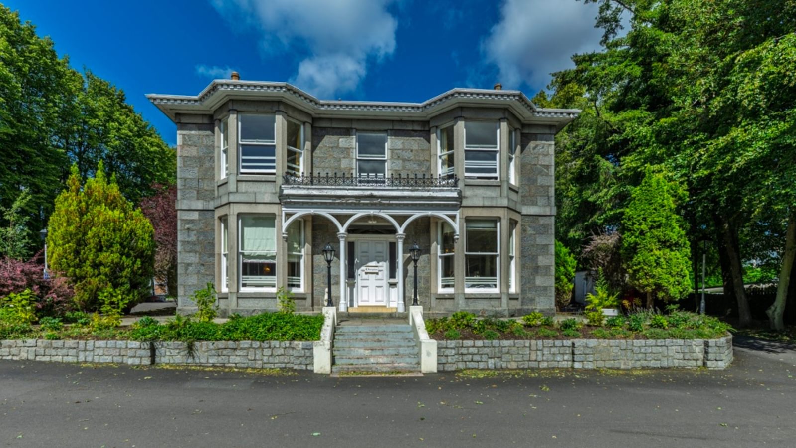 Hawkhill House Care Home external photo of care home