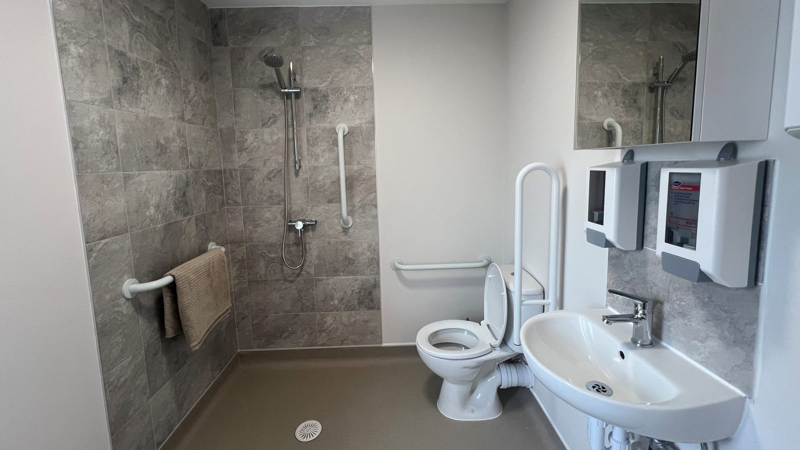 Latham Lodge Care Home new ensuite bedroom