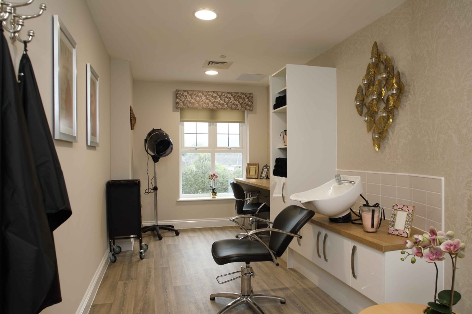 Parris Lawn Care Home resident hair salon