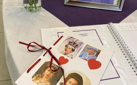 Parris Lawn Care Home Card to Queen