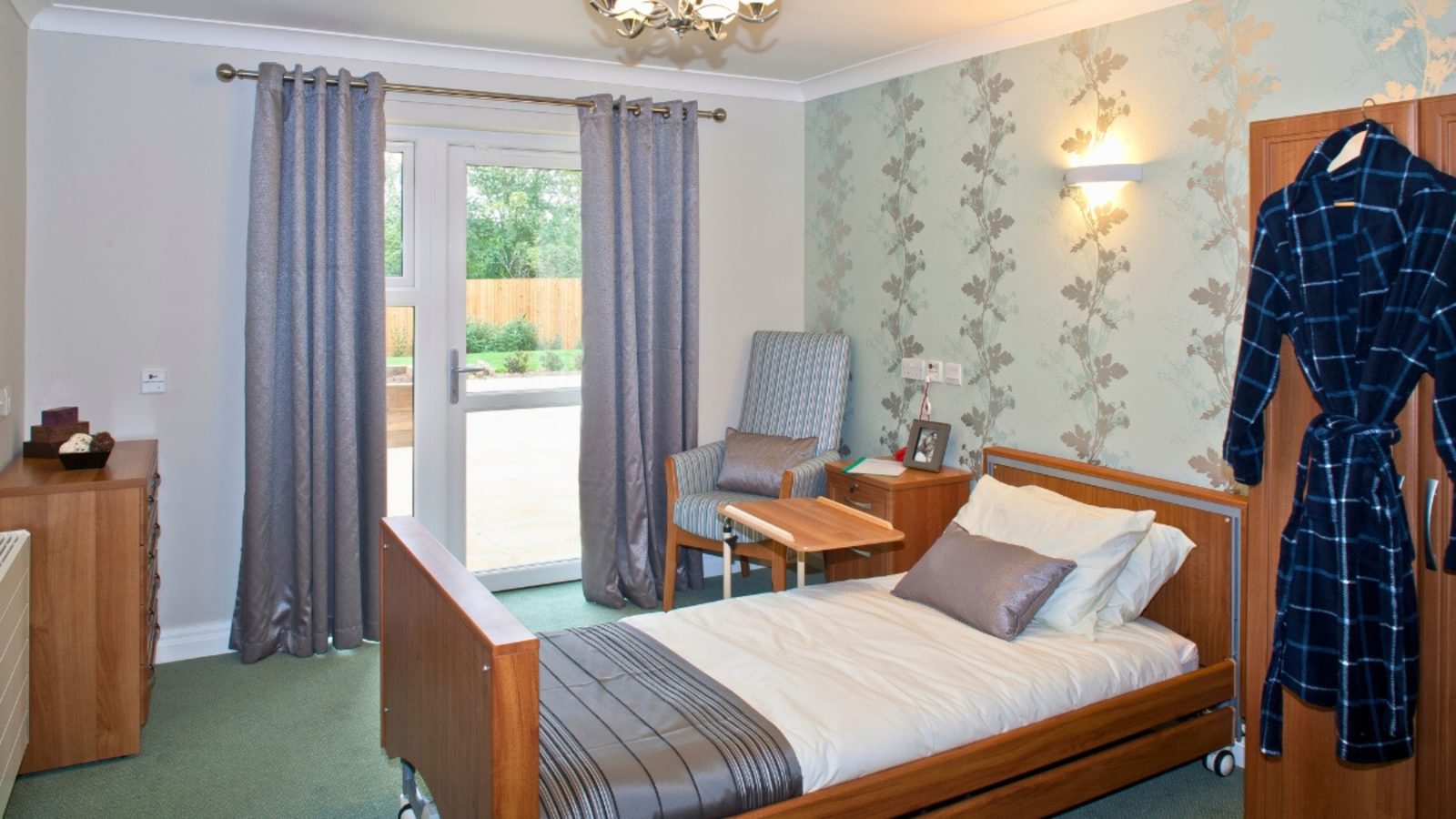 The Orchard Nursing Home in St Albans, resident bedroom