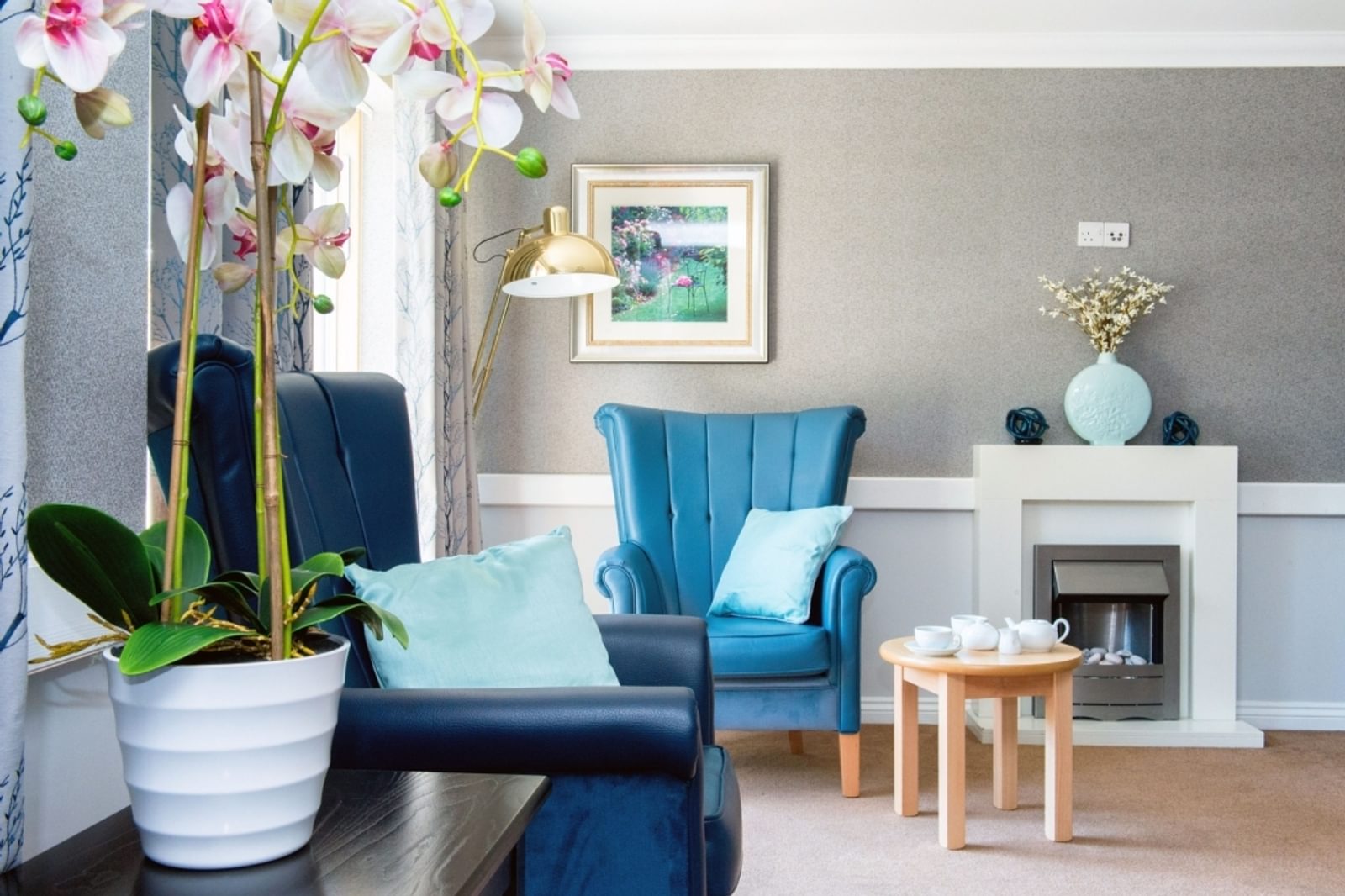 Whittington House Care Home in Cheltenham, Gloucestershire resident lounge area in the care home