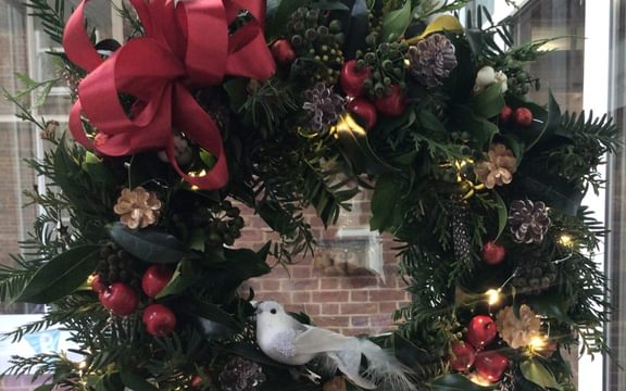 Christmas wreath wins Caring Homes competition