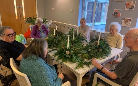 Mellish House Care Home residents making Christmas Terrariums