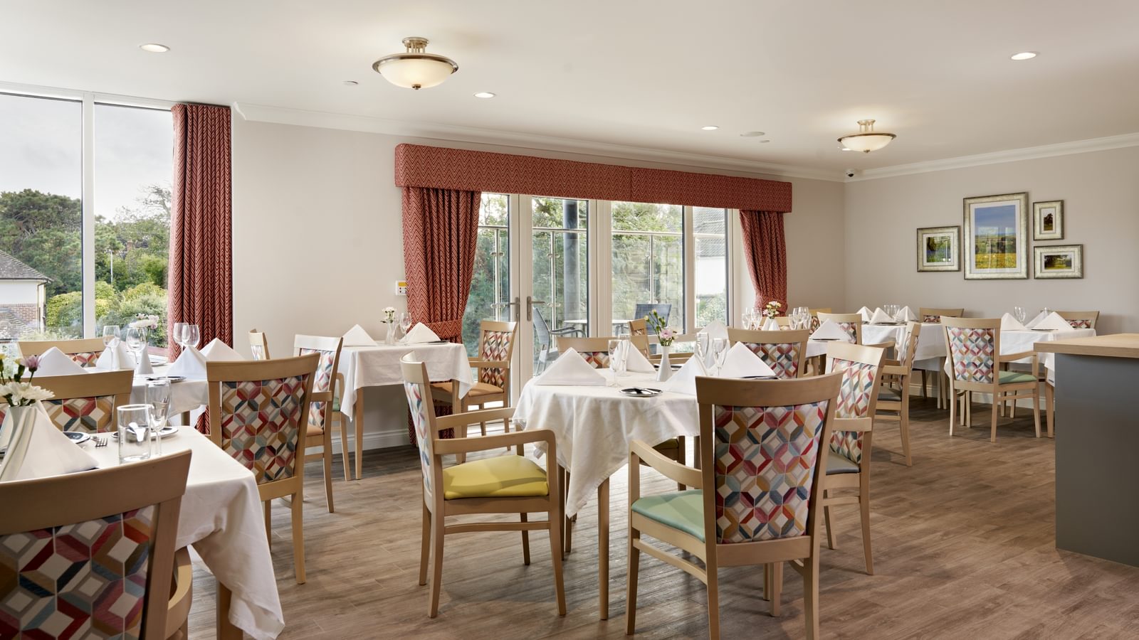 Tarring Manor in Worthing Dining Area