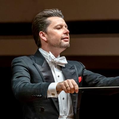 Photograph of conductor Julian Rachlin.