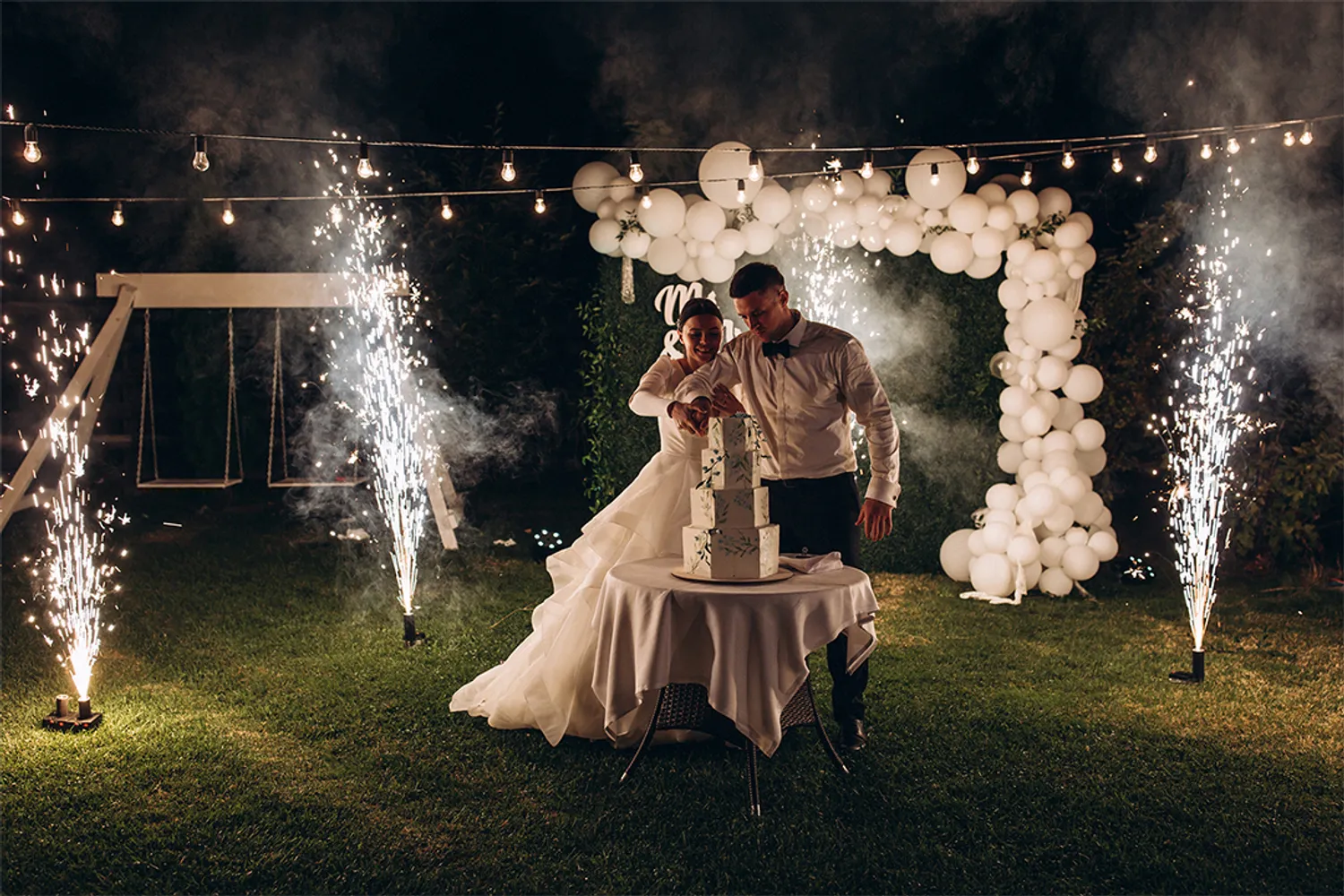 Ice fountains wedding