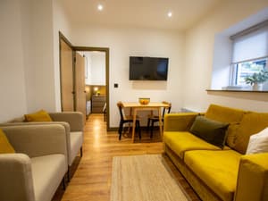 Aspen Apartment | Spacious Living/Dining Area