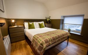 Hazel Apartment | Cosy Double Bedroom Sleeps 2