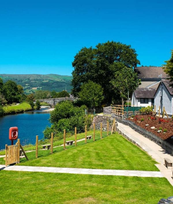 Rugged, beautiful surroundings to wake up to each morning