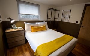 Hawthorne Cottage | Luxurious Double Bedroom Sleeps 2