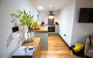 Pine Cottage | Fully Functioning Kitchen