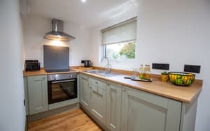Cherry Cottage | Fully Functioning Kitchen