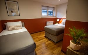 Mountain View Cottage | Cosy Twin Bedroom Sleeps 2