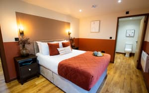 Mountain View Cottage | Luxurious Double Bedroom Sleeps 2