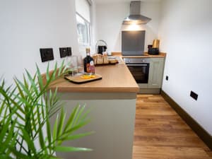 Blackthorn Cottage | Fully Functioning Kitchen