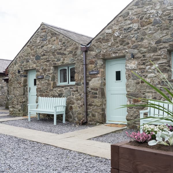 Swallow Cottage Exterior