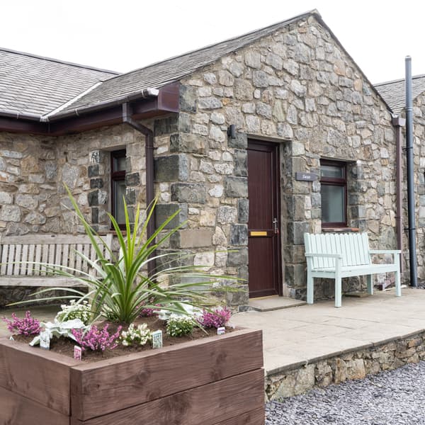 Swan Cottage Exterior