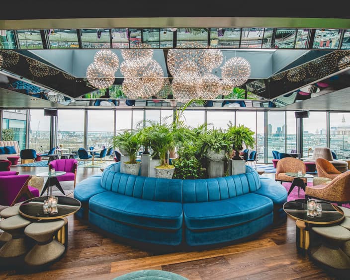 12th Knot Rooftop bar 2