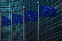 European Commission Flags Gradient