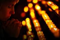 Pray Candles Gradient