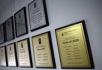 Alumni plaques